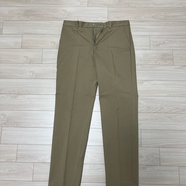 아페쎄 베이지 치노 팬츠