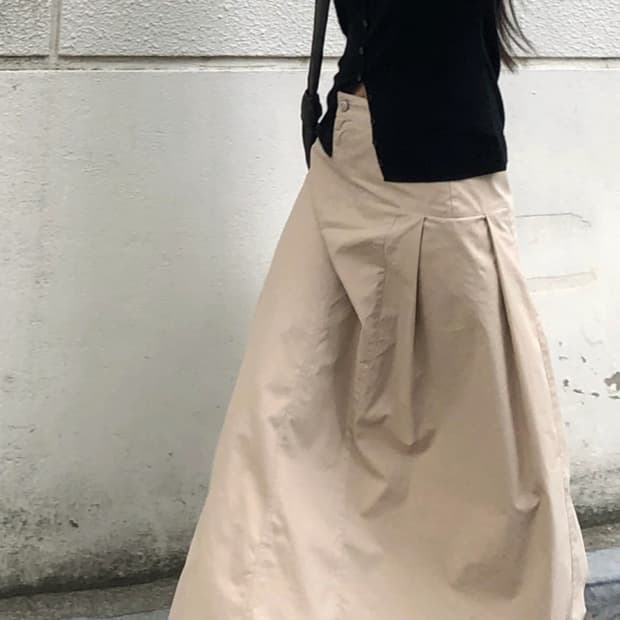 씨유쑨 헤이 맥시 스커트 베이지 s