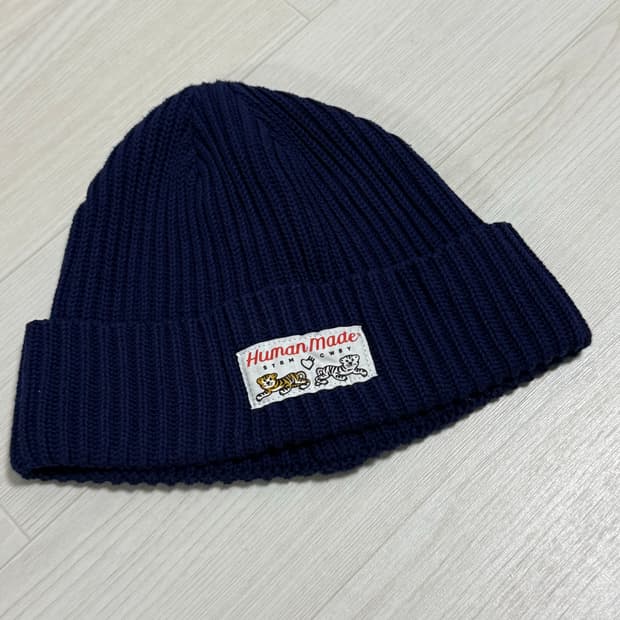 휴먼메이드 네이비 비니