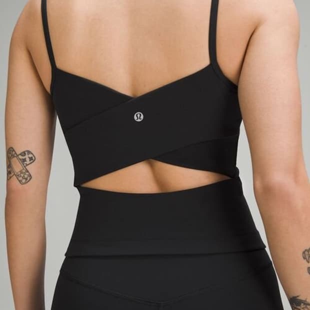 룰루레몬(Lululemon)크로스백 탱크 탑 블랙