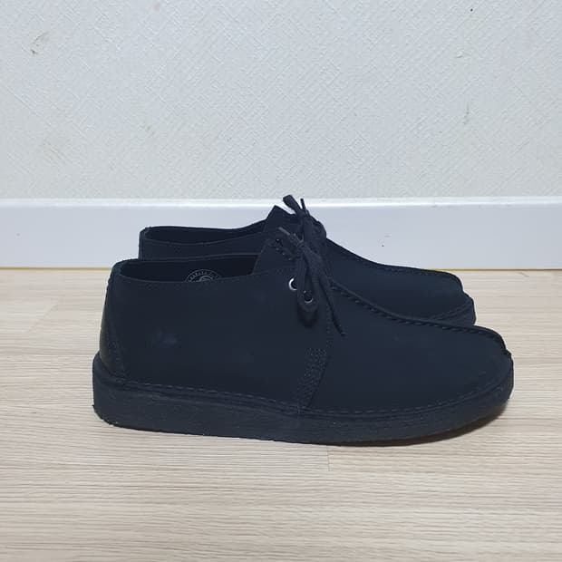 클락스 데저트 트랙 부츠 블랙 스웨이드265