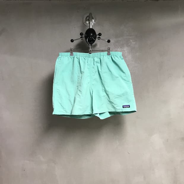 파타고니아 배기스 반바지 민트 XL