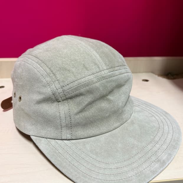 핸더스킴 가죽 모자