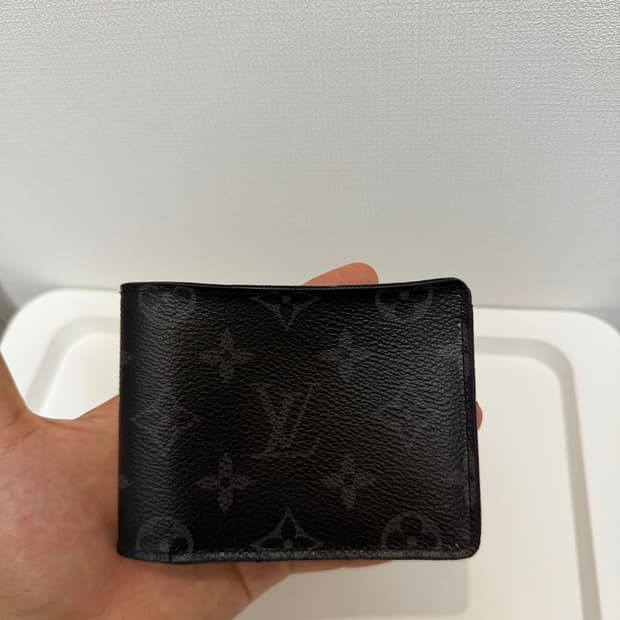 루이비통 모노그램 반지갑 블랙