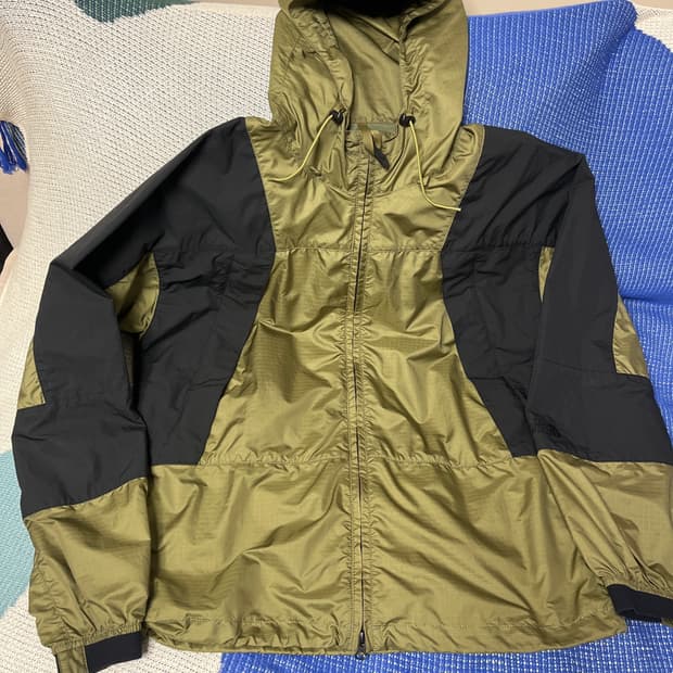 노스페이스 퍼플라벨 바람막이