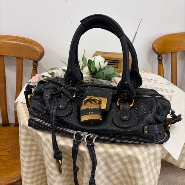 [A+ 정품] 끌로에 패딩턴백 블랙 금장