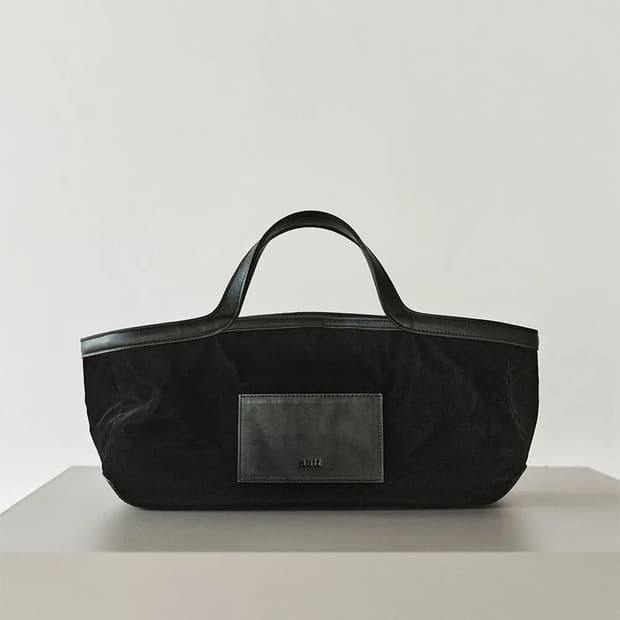 Autt (어트) 리보 토트백 벨벳 Ribo Tote Bag