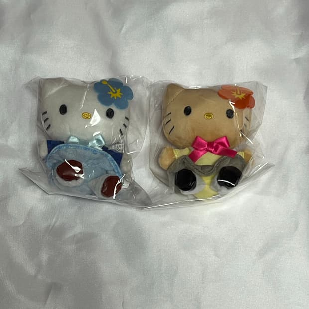 정품 헬로키티 50주년 MC컬렉션 마스코트 키링