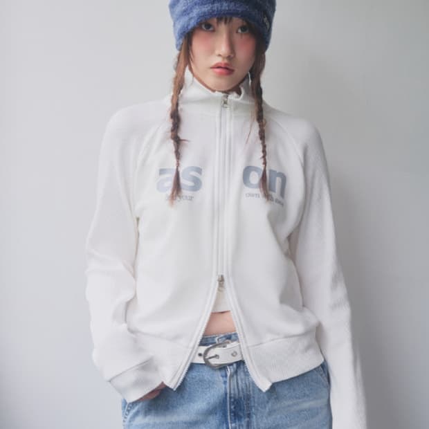 애즈온 salt zip-up white
