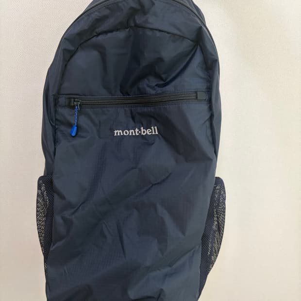 몽벨 포켓터블 가방 20L 네이비 새상품급
