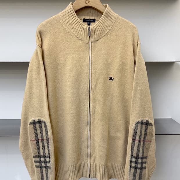 버버리 노바 체크 엘보우 패드 집 니트