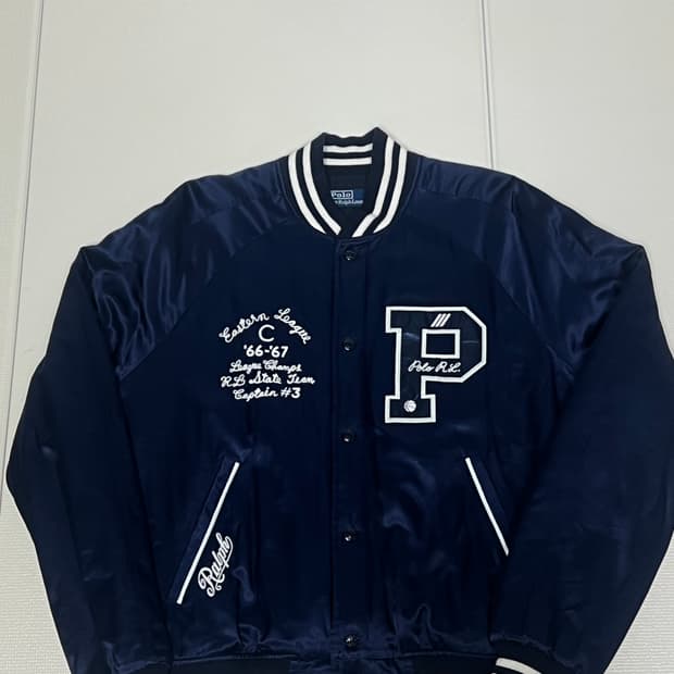 폴로 랄프로렌 뉴욕 바시티자켓 M사이즈 판매합니다!!