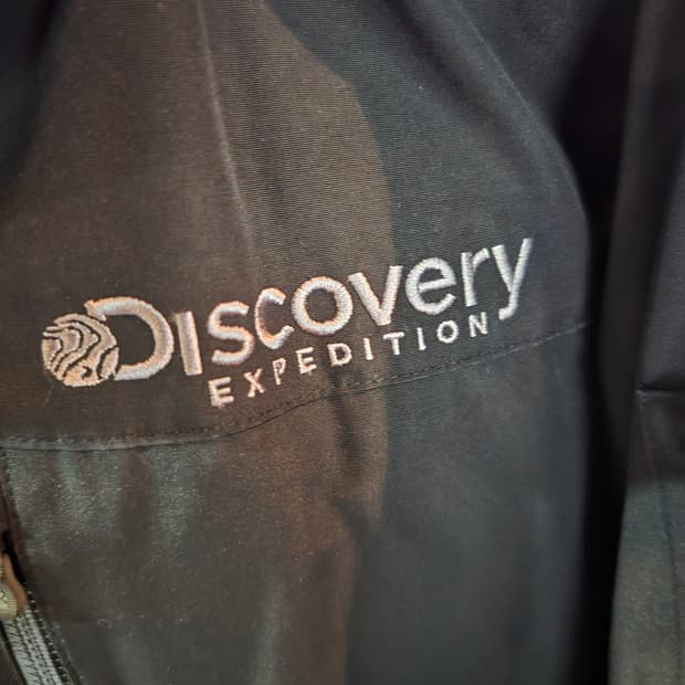 디스커버리 거위털패딩 