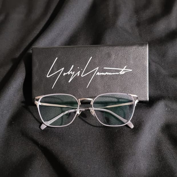 요지 야마모토 안경