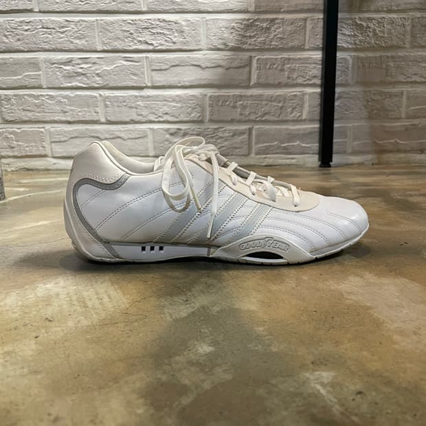 2010年 Adidas Goodyear