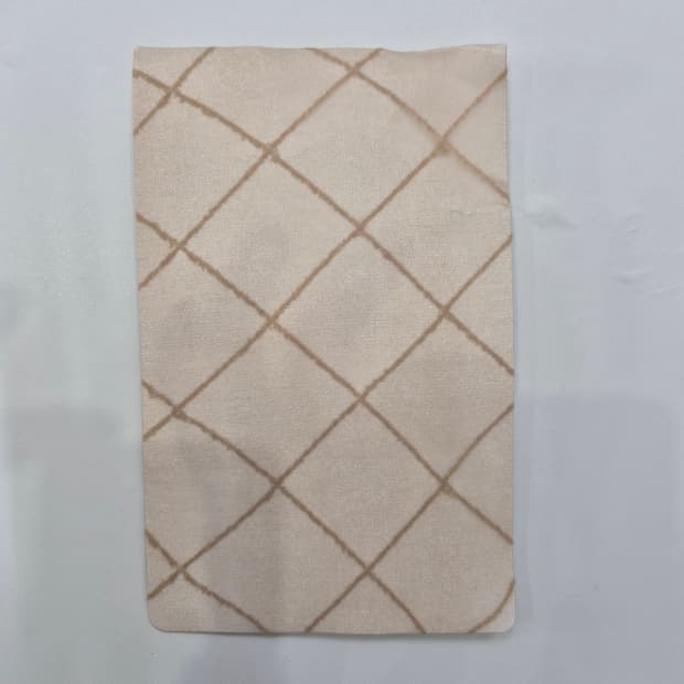 베이지 다이아체크 패턴 팬티스타킹