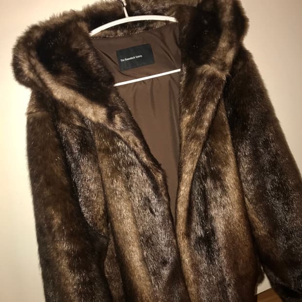 브라운 퍼 후드 자켓