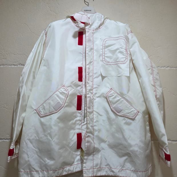 강혁 에어백 피쉬테일 파카 새제품 L사이즈