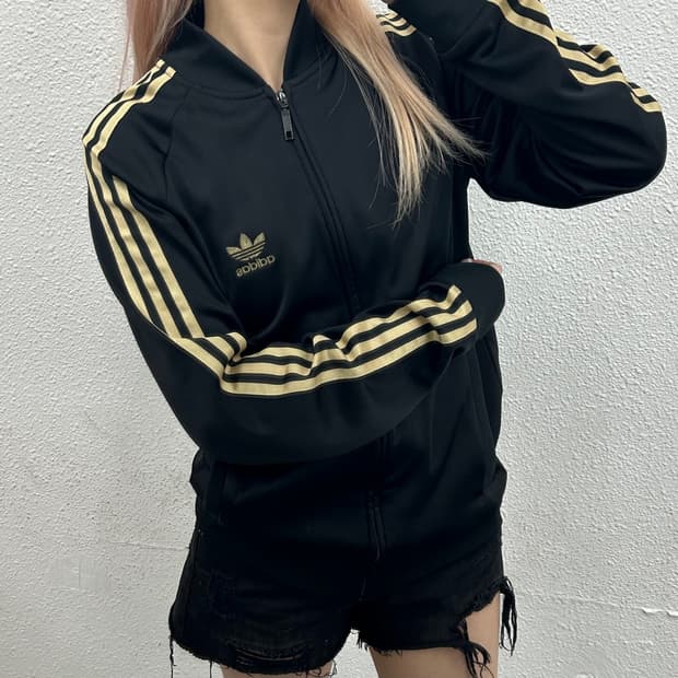 아디다스 골드라인 블랙 트랙탑 105