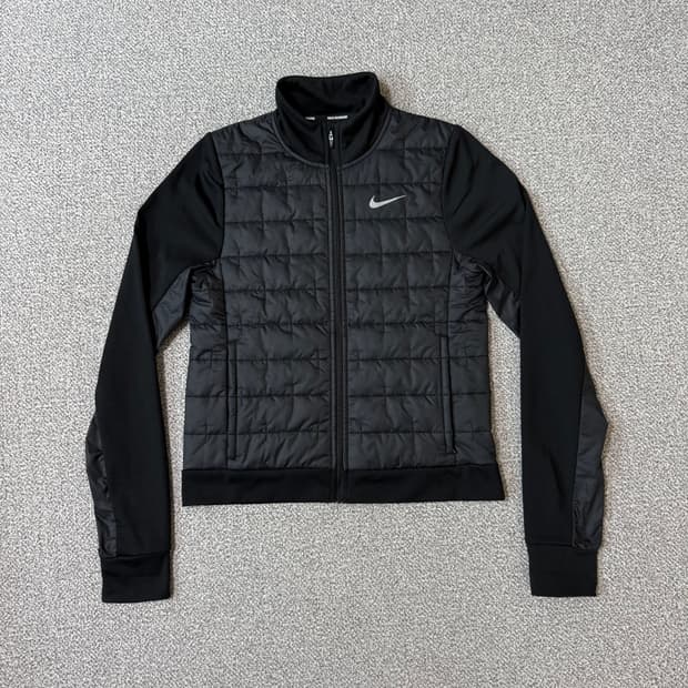 [정가 10만원] 나이키 써마핏 경량패딩 러닝용 골프용