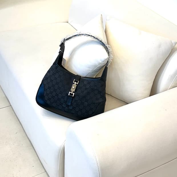 구찌 GG 자카드 재키 호보백 (정품)