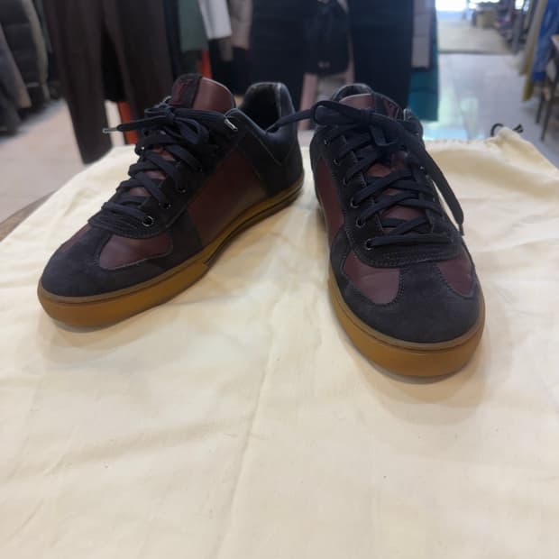 6/260 정품 루이비통 드림온 스니커즈 팝니다