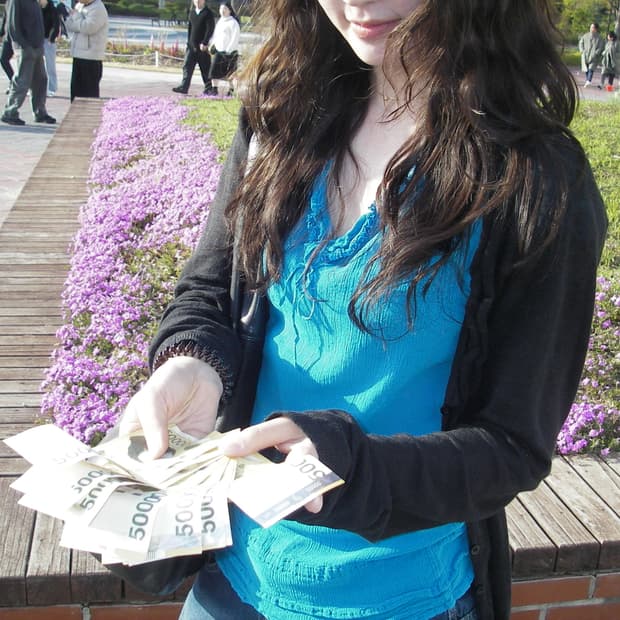 이세이미야케 슬리브리스 블라우스 프릴 디테일 틸 블루