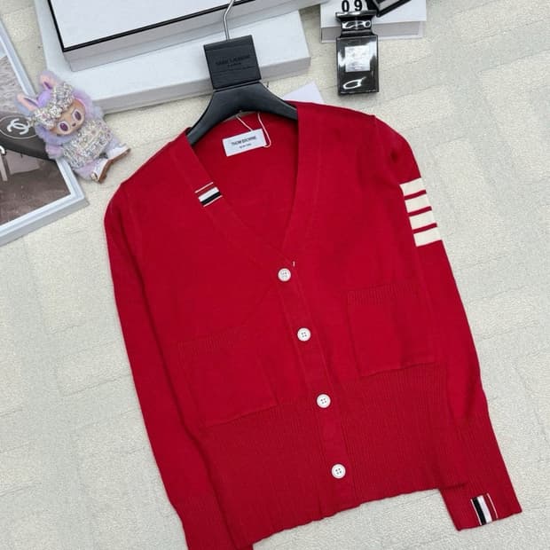 26SS 톰브라운 브이넥컬러가디건