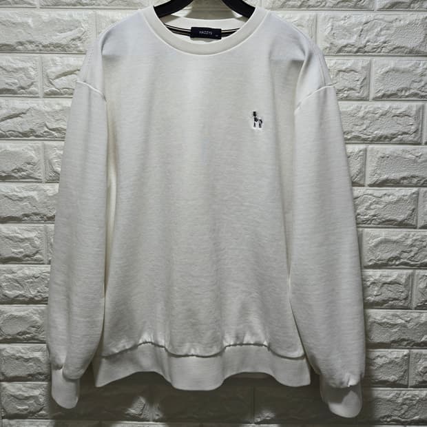 헤지스 맨투맨 100