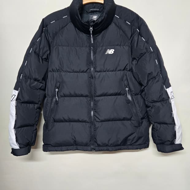 뉴발란스 구스 블랙 패딩 점퍼90S