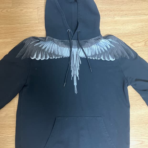 새상품마르셀로불론 후드티 정가 25만원