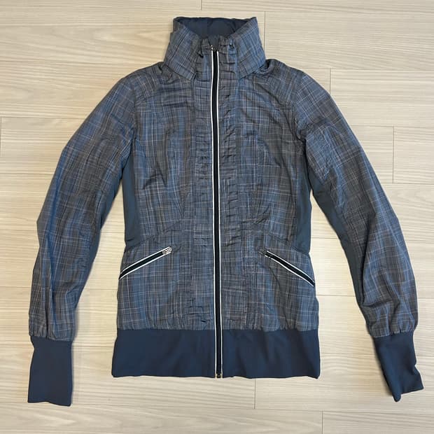 룰루레몬 바람막이