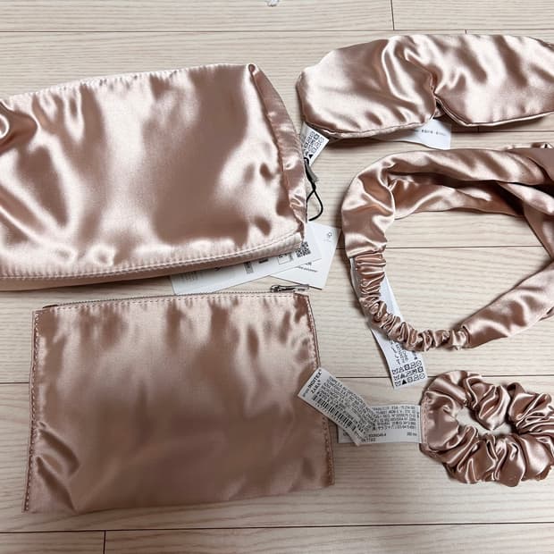 자라 새틴 파우치 액세서리 세트 새상품