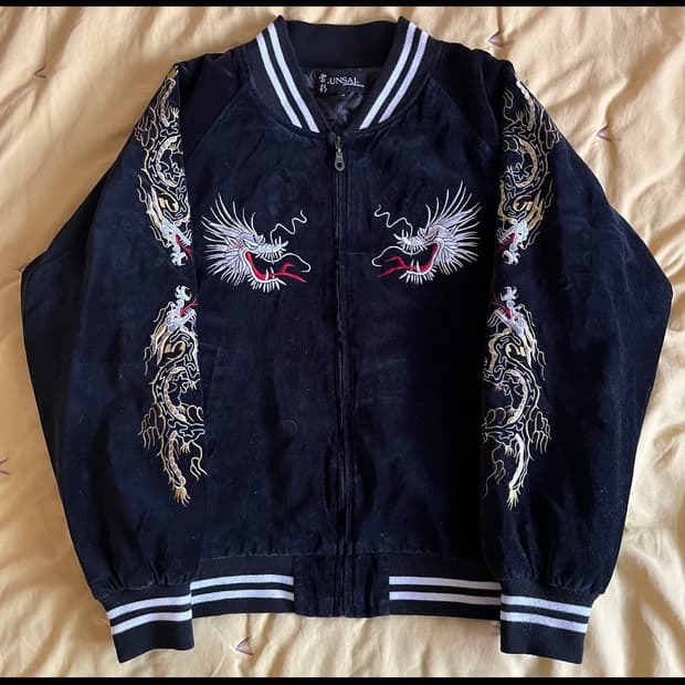 스카쟌 벨벳 자켓