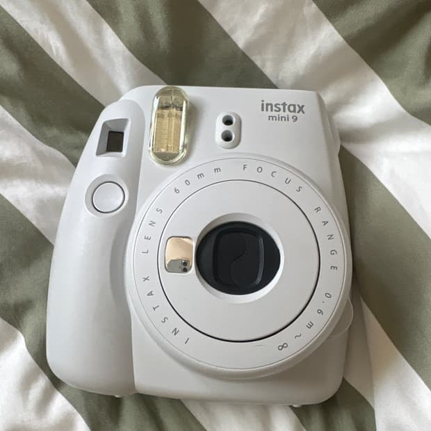 인스탁스 미니9