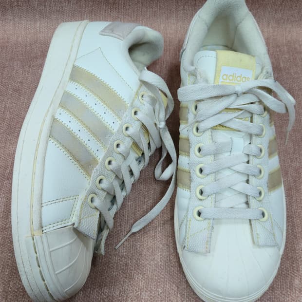 아디다스 260mm-  슈퍼스타 팔리 오프 화이트