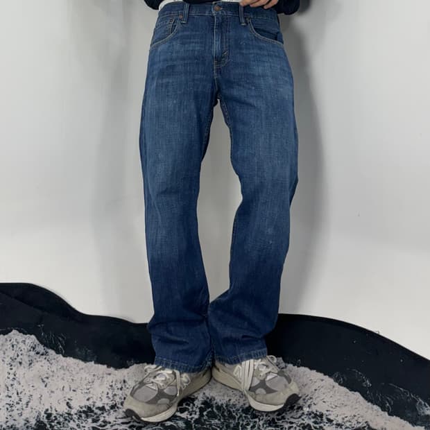 00‘s Levi’s 569 Loose Straight