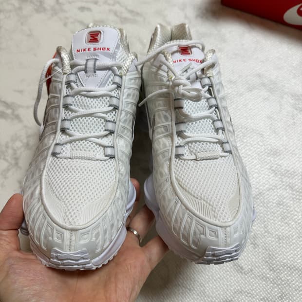 나이키 샥스 TL 화이트 265mm 새상품