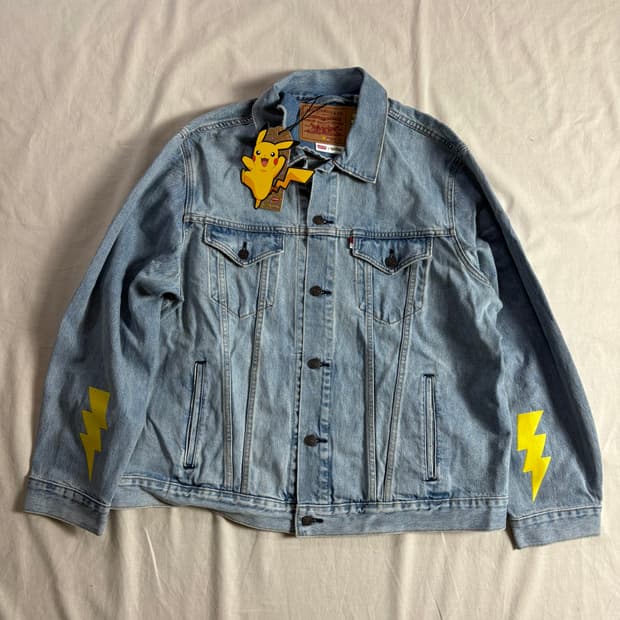 Levis x Pokemon 25주년 데님트러커 자켓 XL