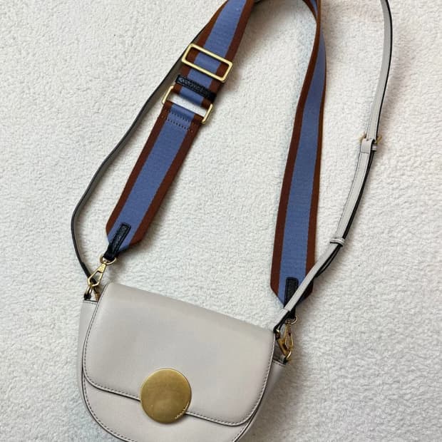 오야니 ORYANY 로티 새들 소가죽 크로스백 A1658