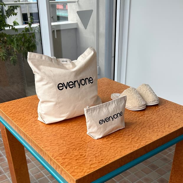 에브리원 도쿄 캔버스 토트백 파우치 세트 새상품