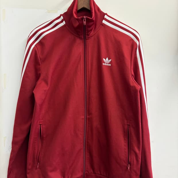 N82. 아디다스 베켄바우어 버건디 져지