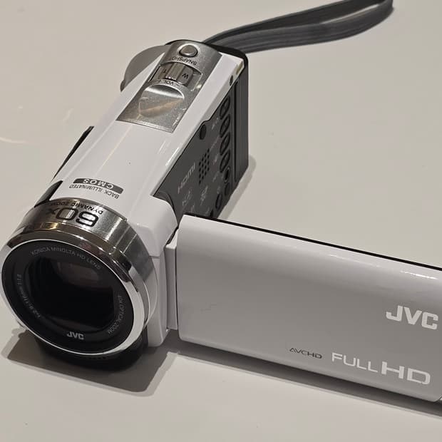 캠코더 디카 빈티지 JVC GZ-E750-W / 작례있음