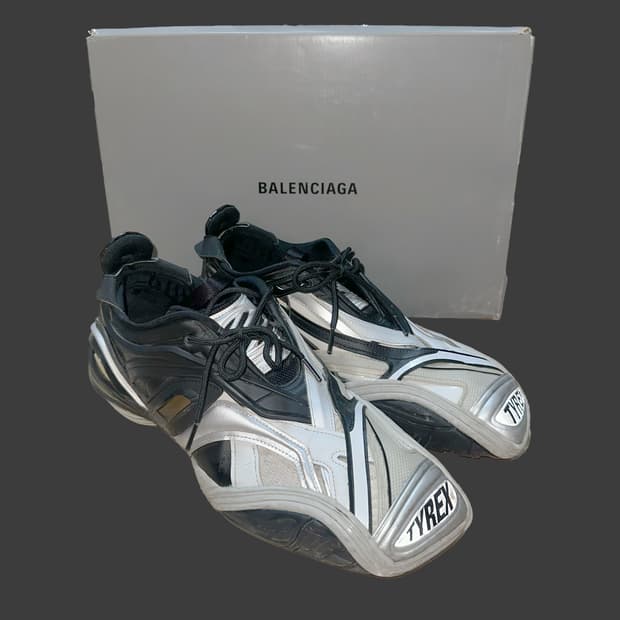 발렌시아가 타이렉스 46사이즈