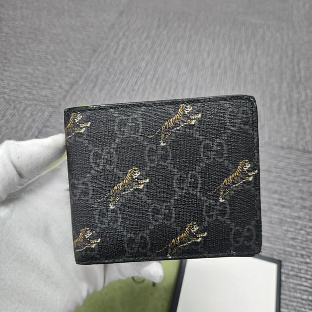 [특가][정품]구찌 점핑타이거 반지갑