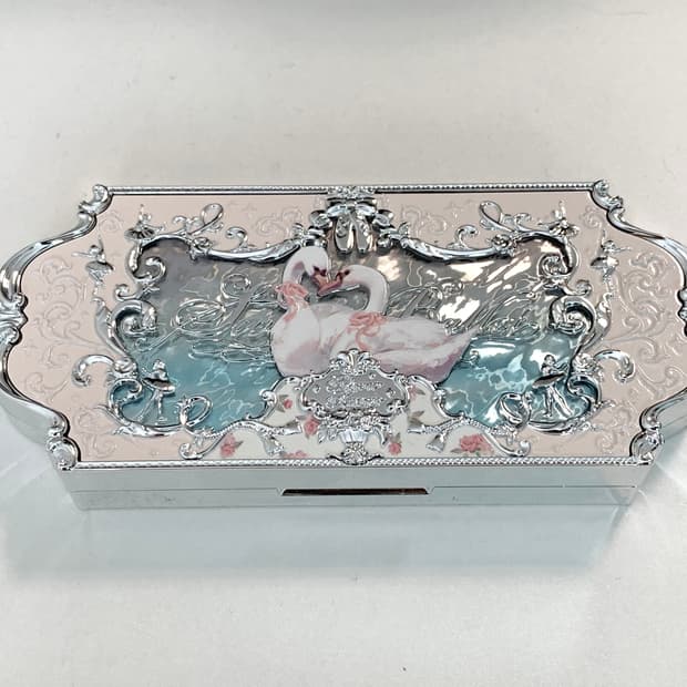 플라워노즈 스완 발레 시리즈 메이크업 팔레트 01 화이트스완