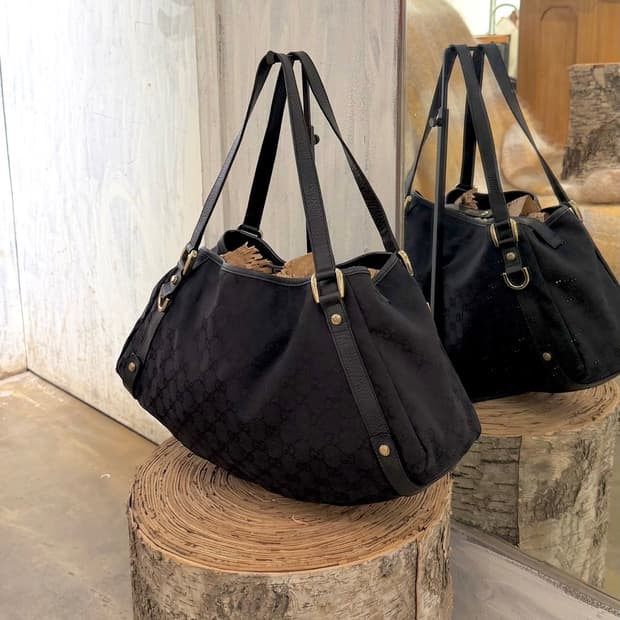 구찌 블랙 GG 캔버스 숄더백