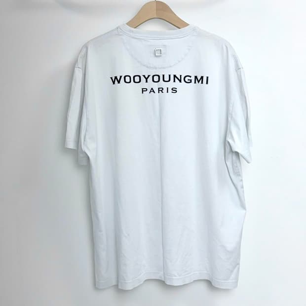 우영미 백로고 스퀘어 반팔