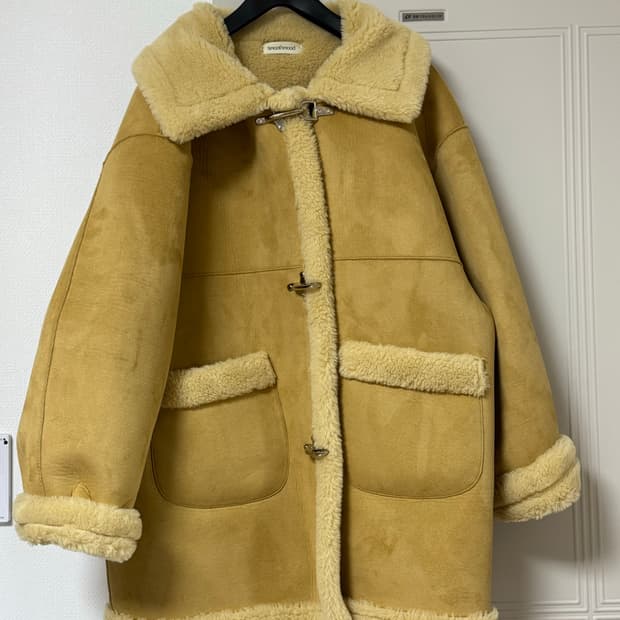 스무드무드 노르웨이 시어링 무스탕(택o)