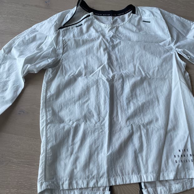 나이키 바람막이 화이트 M *